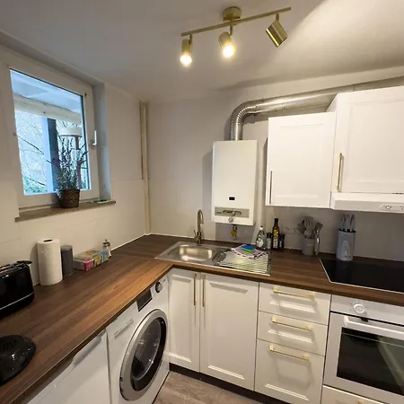 Apartment Exhibition For 4 With Free Parking Space *