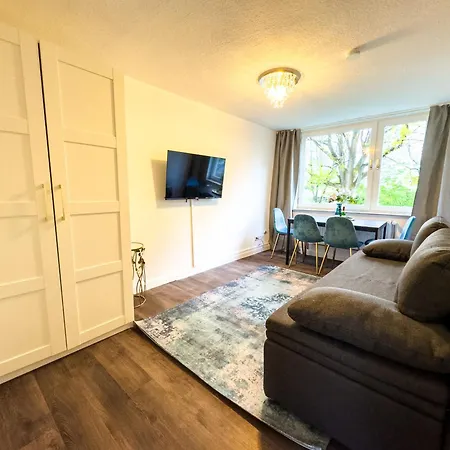 Apartment Exhibition For 4 With Free Parking Space *