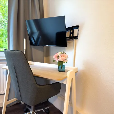 Apartment Exhibition For 4 With Free Parking Space